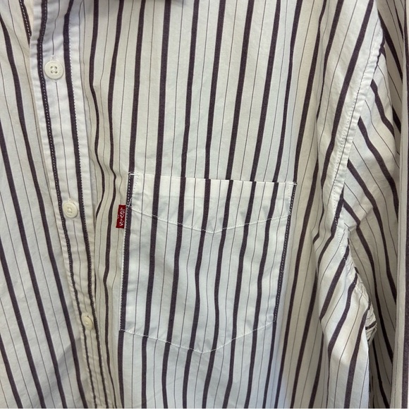 Levi's Classic One Pocket Men's XL Striped Button Down Shirt - White and Purple - Picture 4 of 12